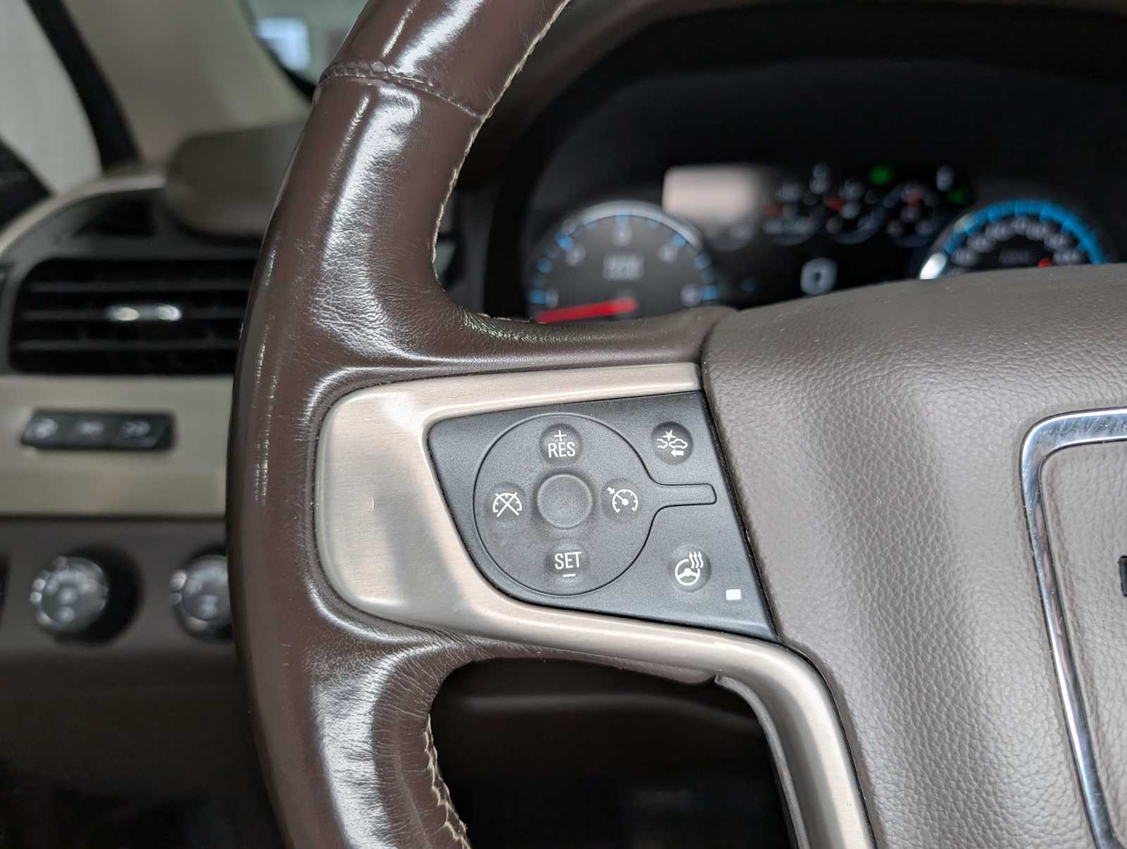 2018 Gmc Yukon Denali photo 35