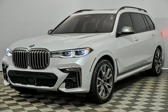 2021 Bmw X7 M50i photo 3