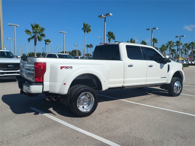 2022 Ford F-450 Platinum photo 4