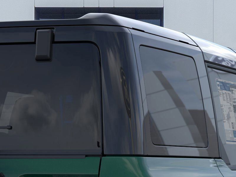 2025 Ford Bronco Big Bend photo 2