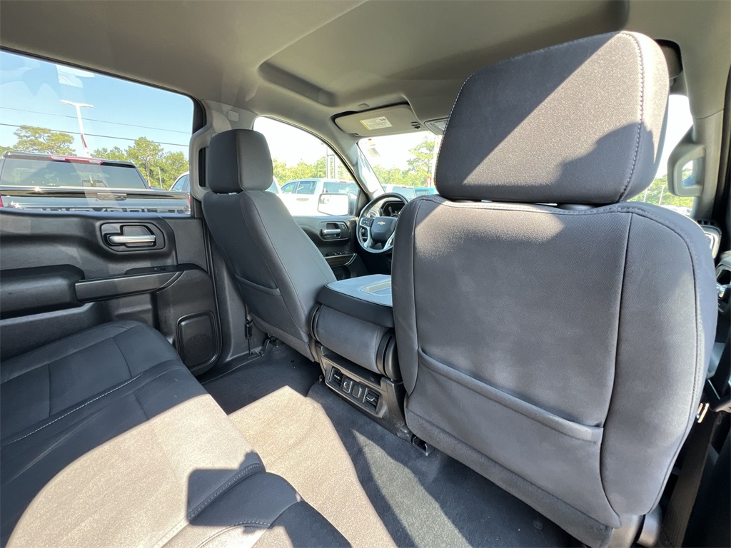 2021 Chevrolet Silverado 1500 LT photo 17