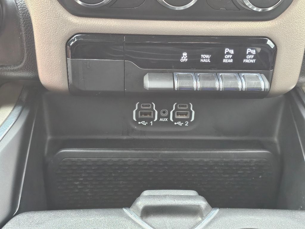 2022 RAM 1500 - Image 22