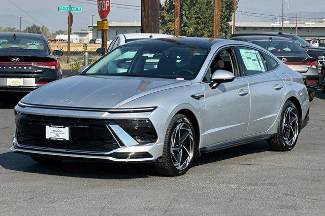 2025 Hyundai Sonata SEL Convenience photo 8