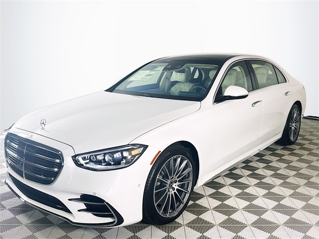 2026 Mercedes Benz S 580 4MATIC photo 2