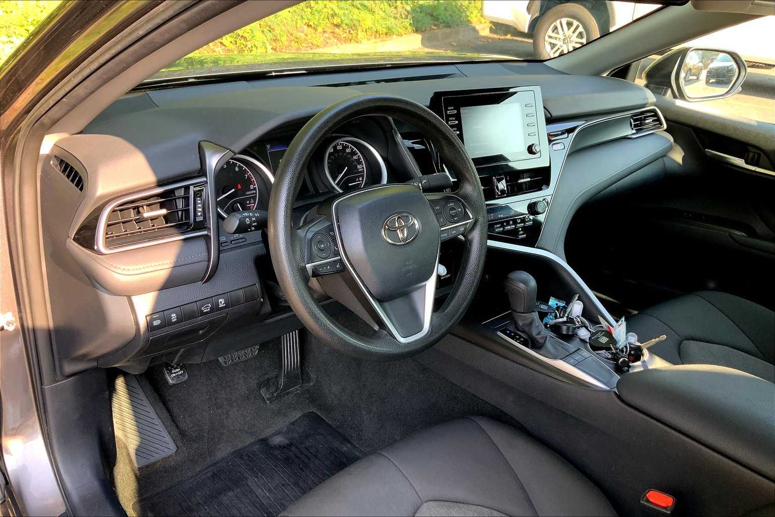 2024 Toyota Camry LE photo 15