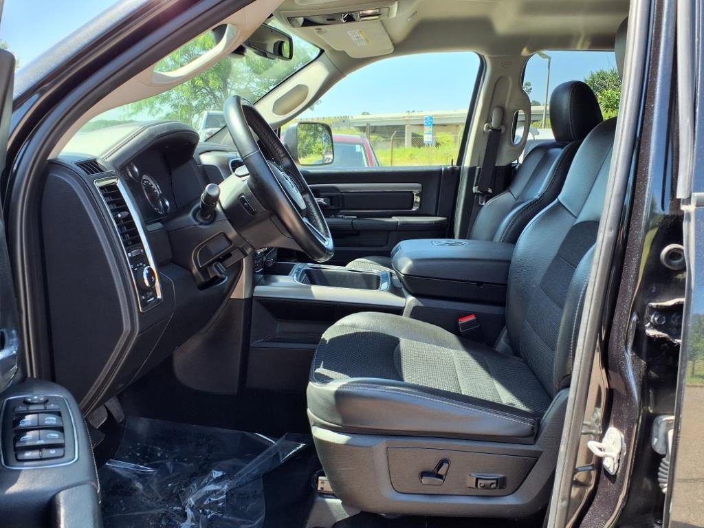 2017 Ram 1500 Sport photo 12