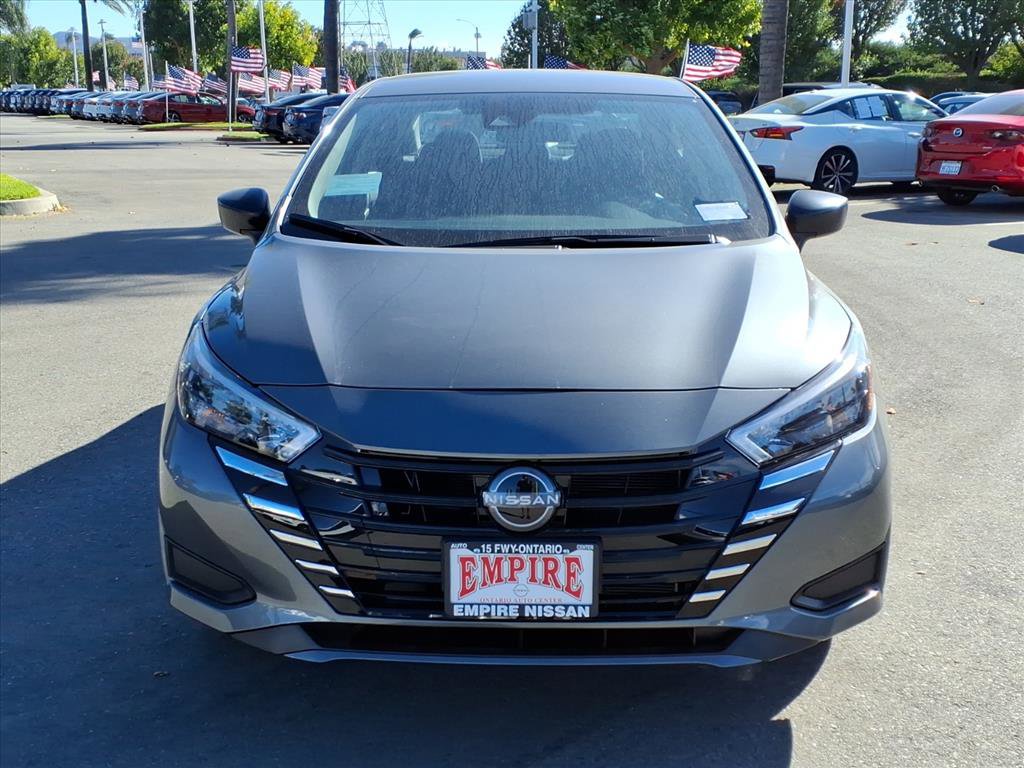 2025 Nissan Versa S photo 2