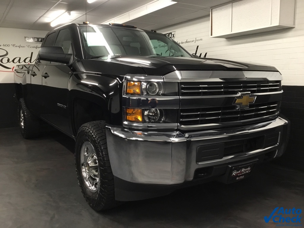 2015 Chevrolet Silverado 2500HD Work Truck photo 3