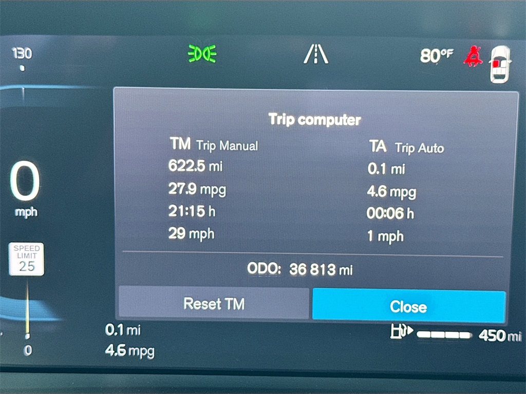 2024 Volvo XC40 Core photo 14