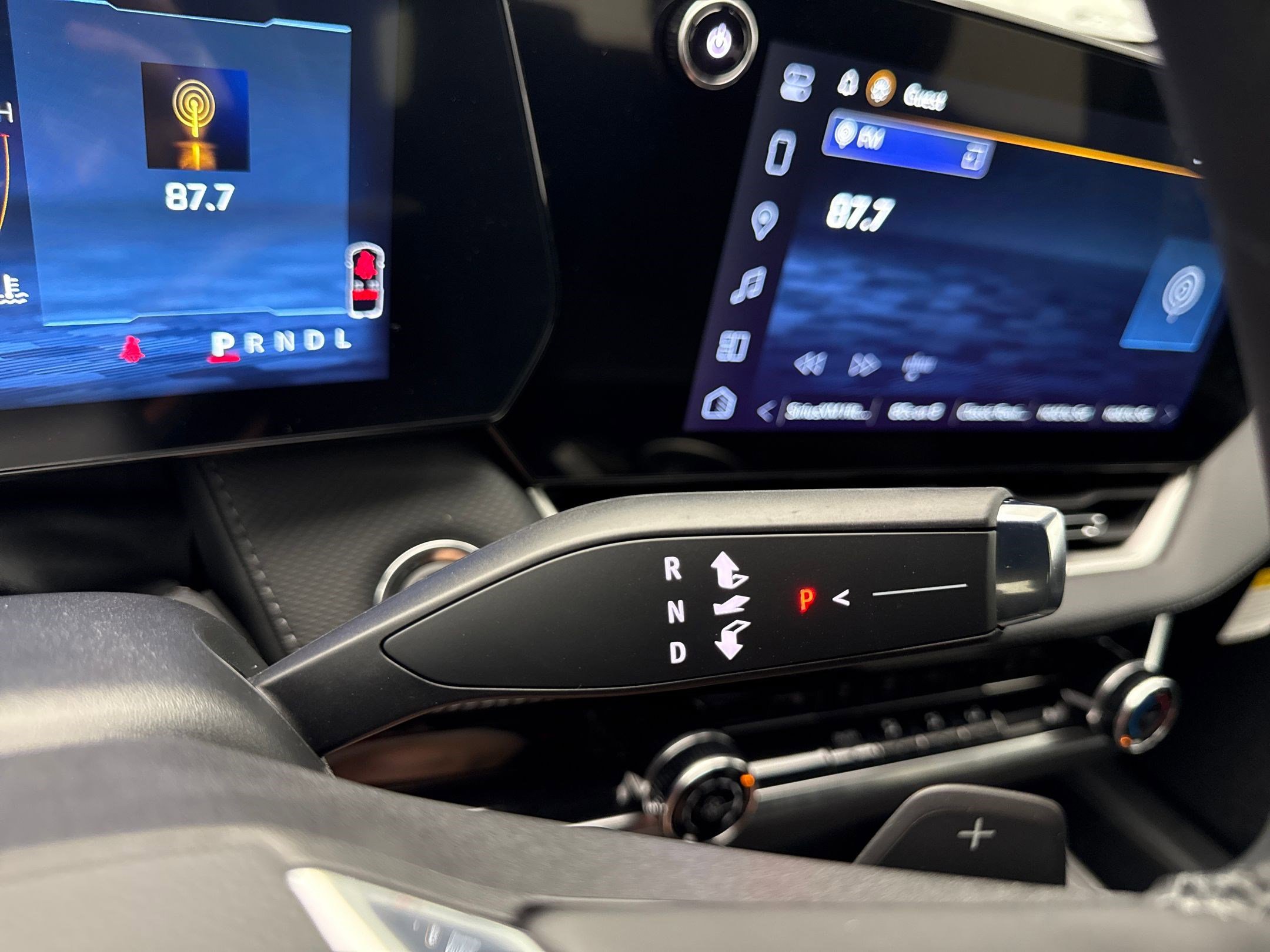 2026 Chevrolet Equinox LT photo 18