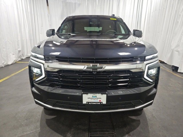 2025 Chevrolet Tahoe LS photo 6