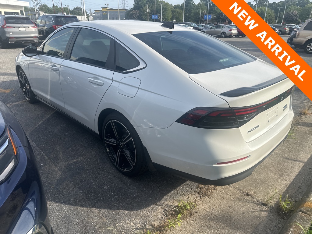 2025 Honda Accord Hybrid Sport photo 3