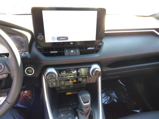 2023 Toyota RAV4 Prime XSE photo 12