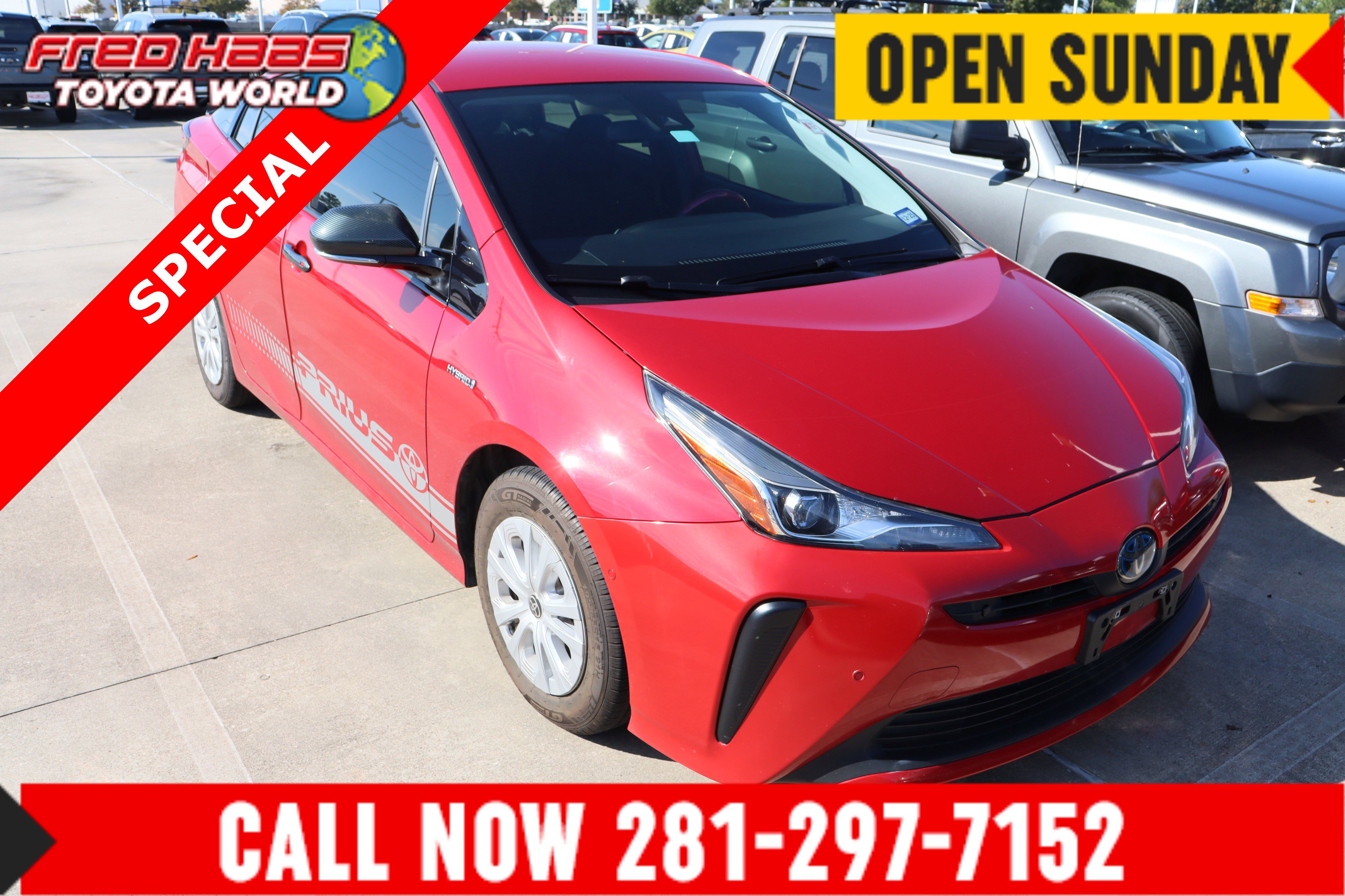 2020 Toyota Prius LE's photo