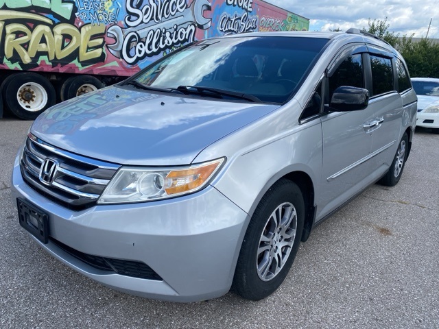 2011 Honda Odyssey EX-L photo 3