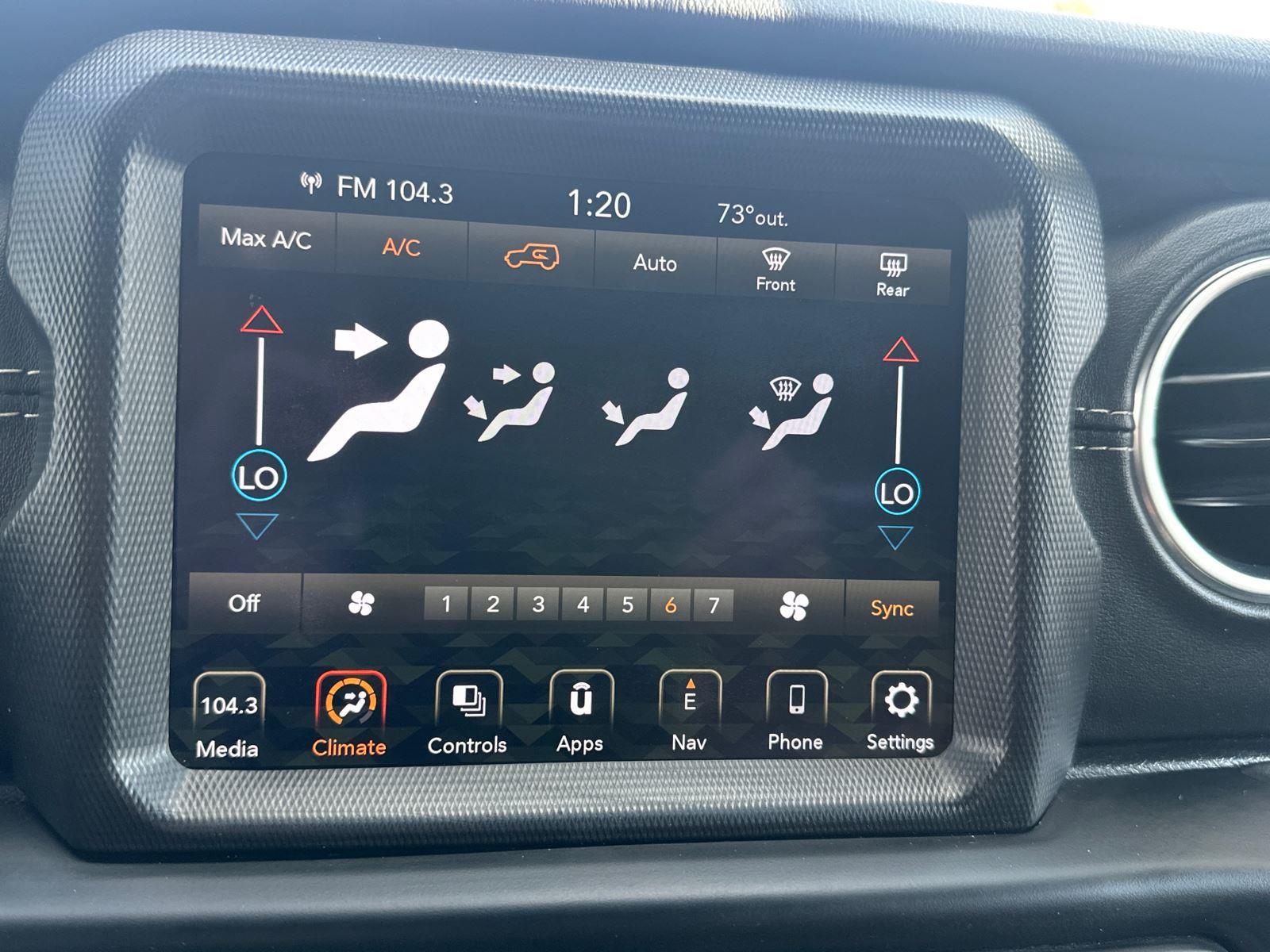 2021 Jeep Wrangler Unlimited Sahara photo 20