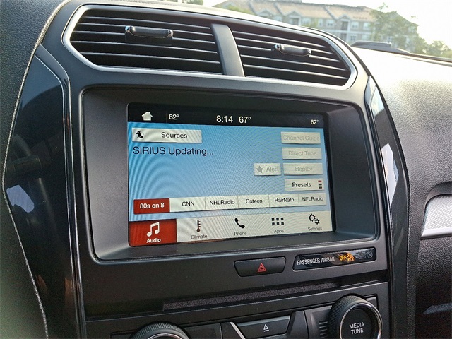 2017 Ford Explorer XLT photo 19