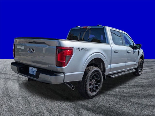 2025 Ford F-150 XLT photo 4