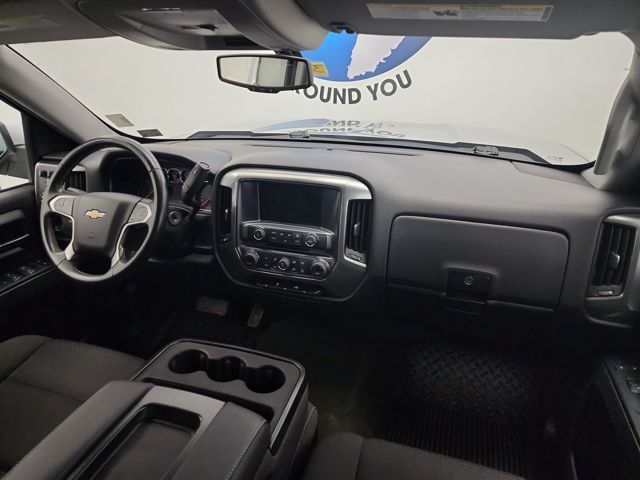 2017 Chevrolet Silverado 1500 LT photo 19