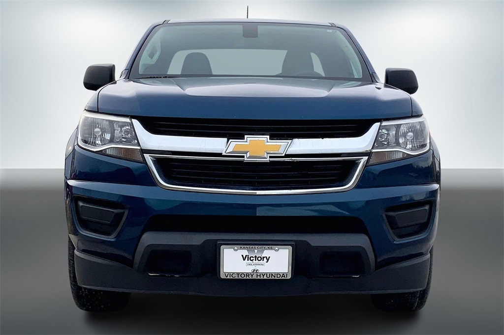 Used 2019 Chevrolet Colorado Work Truck with VIN 1GCHSBEA9K1225752 for sale in Kansas City, KS