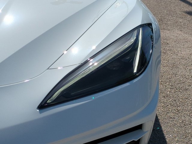 2023 Chevrolet Corvette Stingray 3LT Convertible photo 9