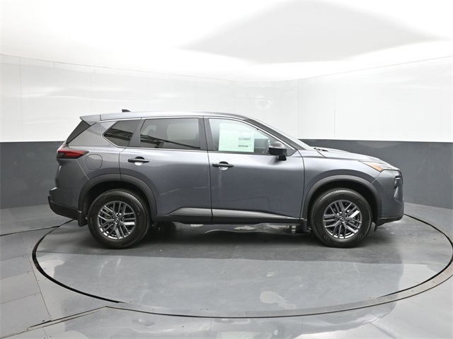2026 Nissan Rogue S photo 22