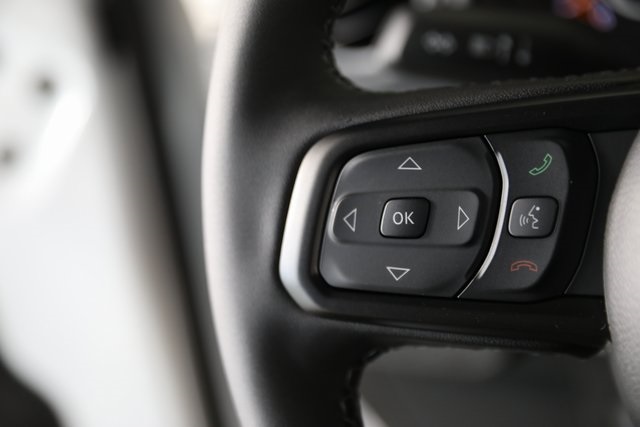 2025 Jeep Wrangler Rubicon photo 4