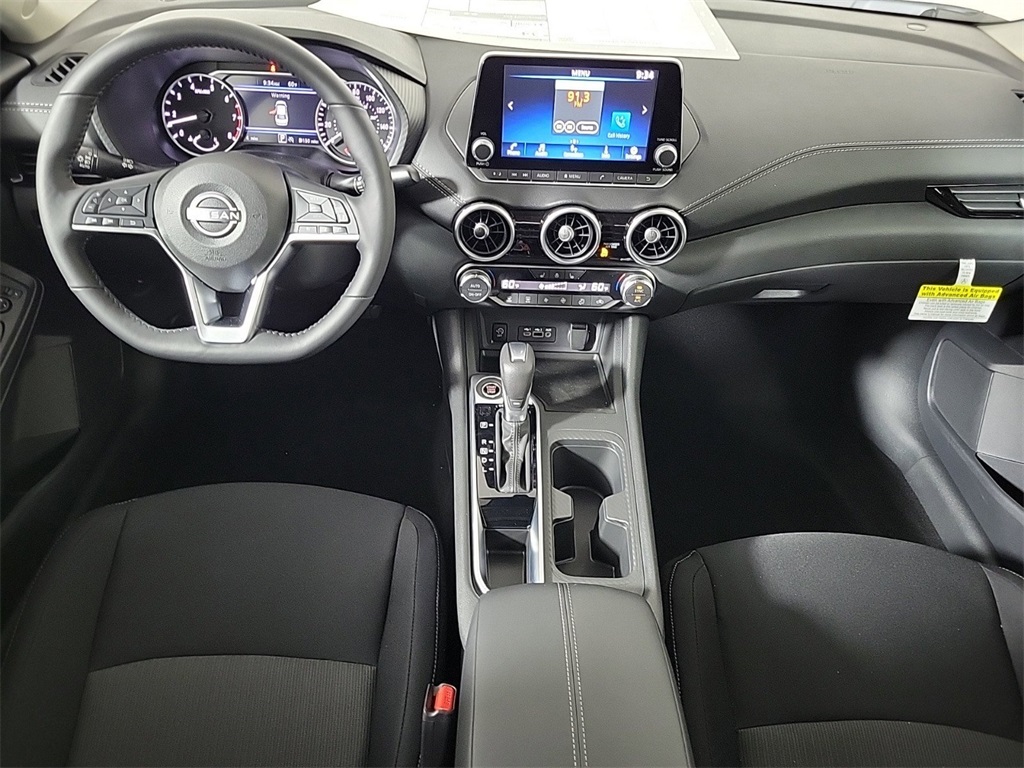 2025 Nissan Sentra SV photo 13