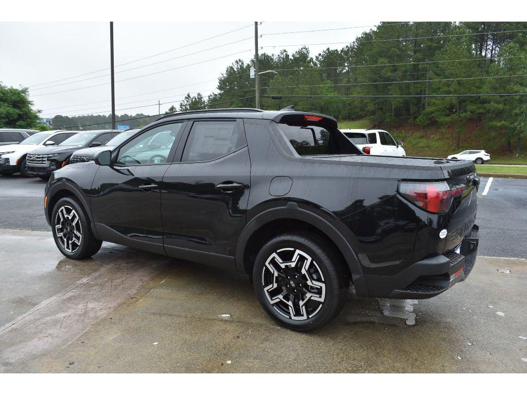 2025 Hyundai Santa Cruz Limited photo 2