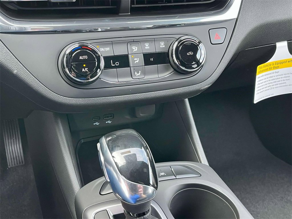 2025 Buick Envista Preferred photo 23