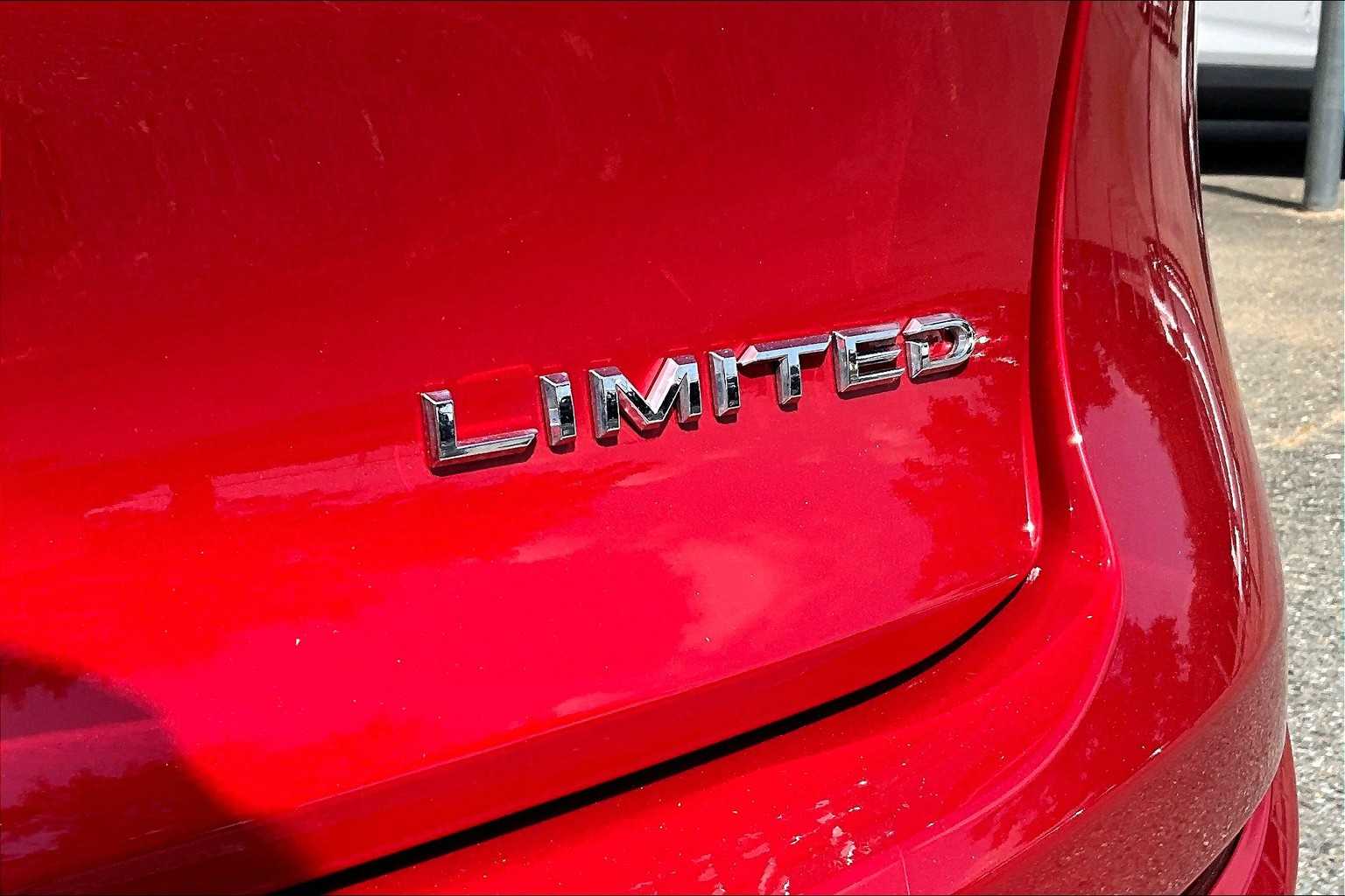 2023 Toyota Crown Limited photo 8