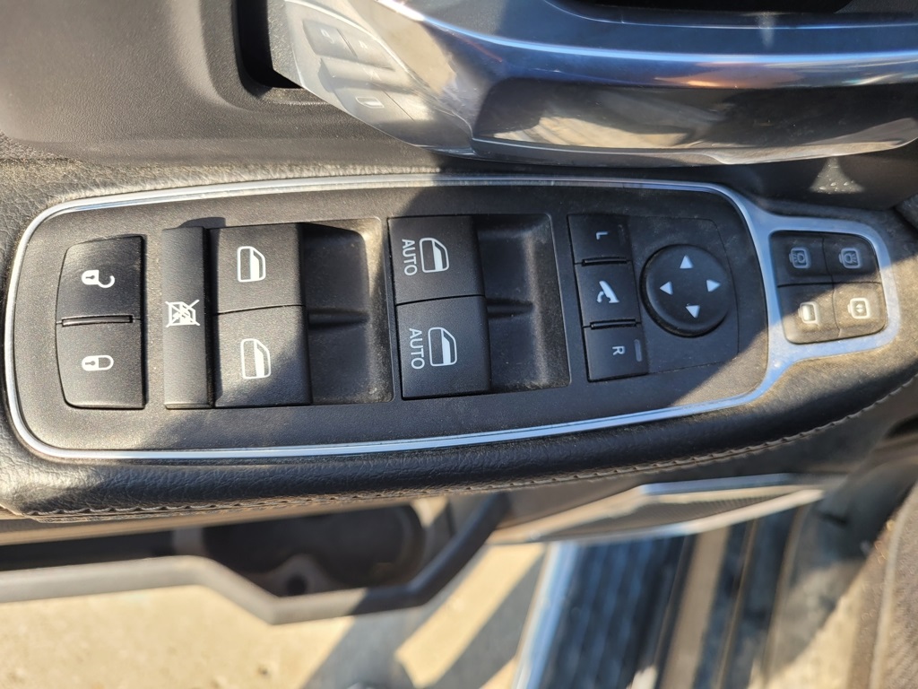 2024 Ram 2500 Laramie photo 13
