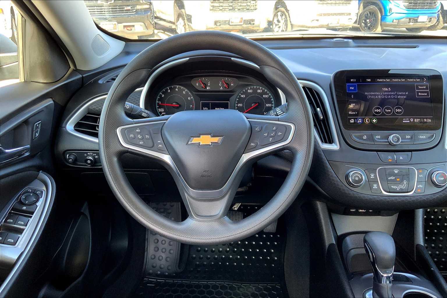 2023 Chevrolet Malibu LS photo 5