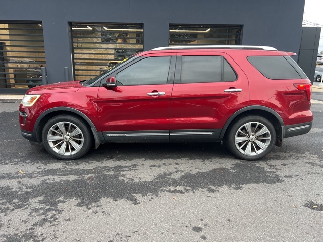 2018 Ford Explorer Limited photo 2