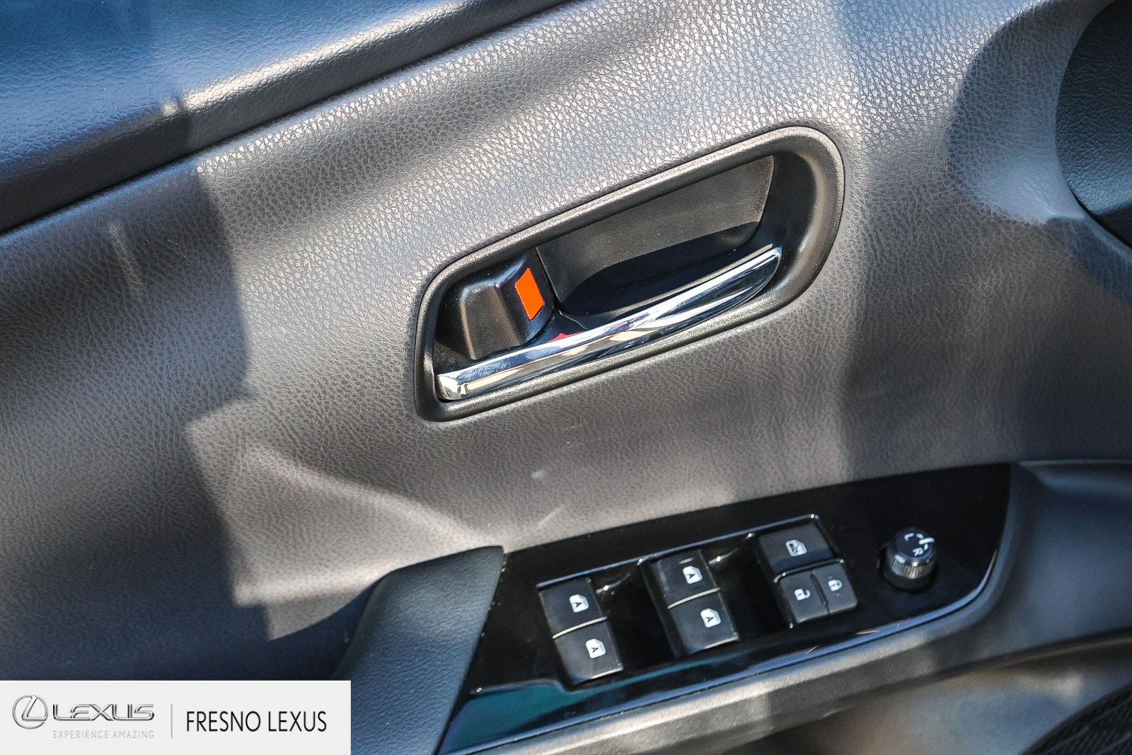 2018 Toyota Prius Prime Advanced photo 20