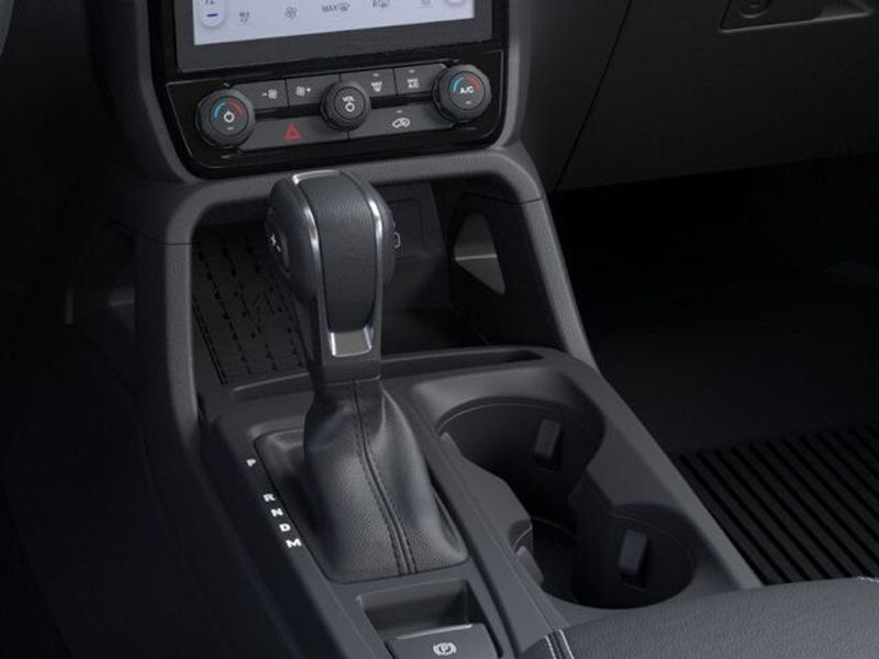 2025 Ford Ranger XLT photo 13