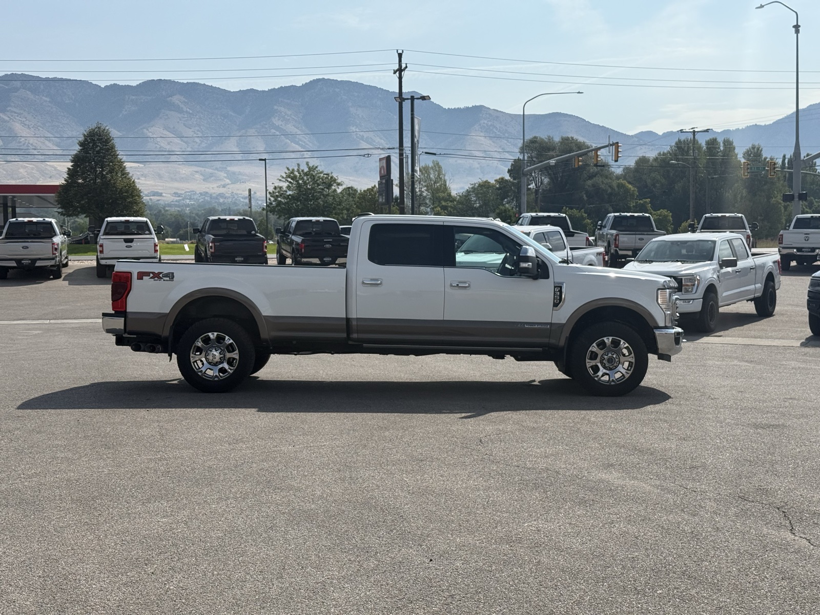 2022 Ford F-350 photo 4