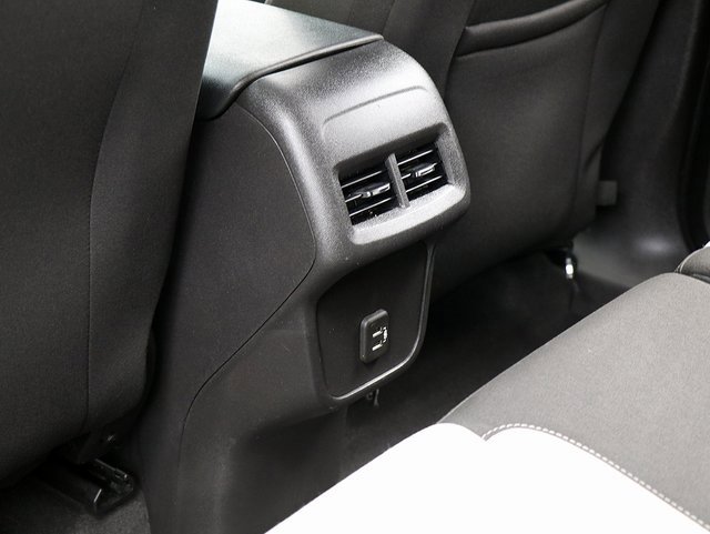 2022 Chevrolet Equinox LS photo 11