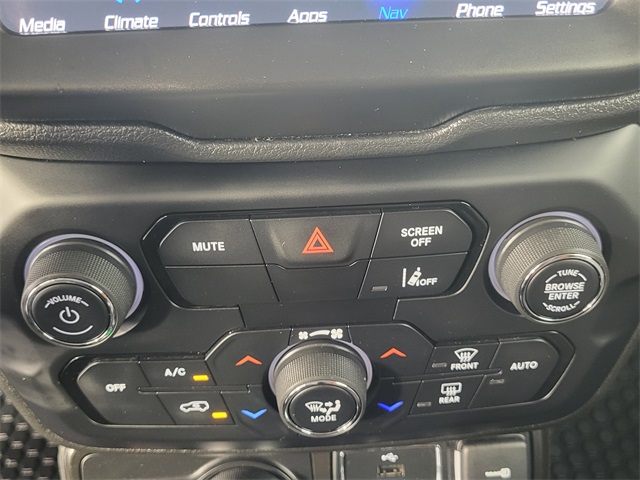 2022 Jeep Renegade Limited photo 15