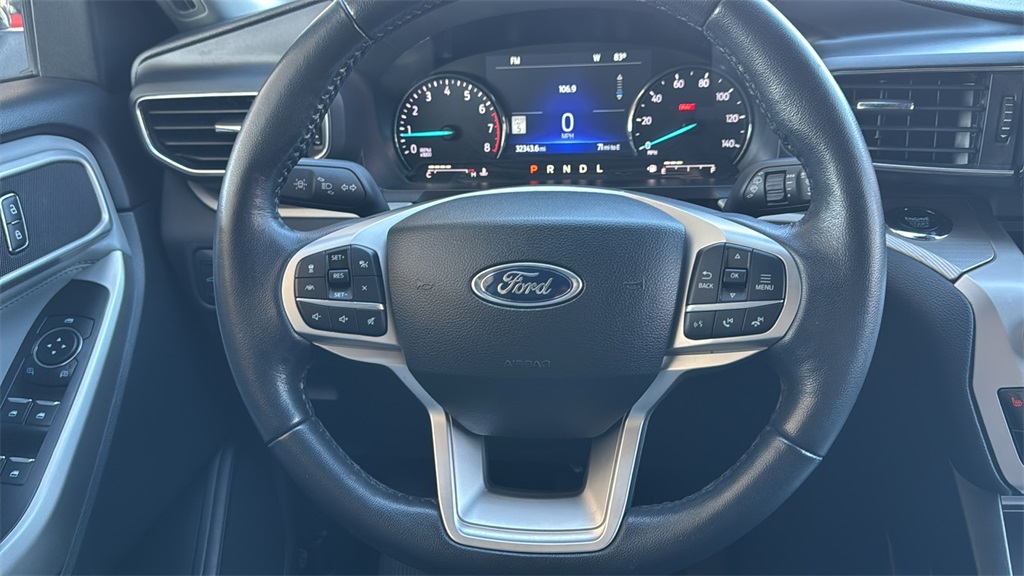 2022 Ford Explorer XLT photo 8
