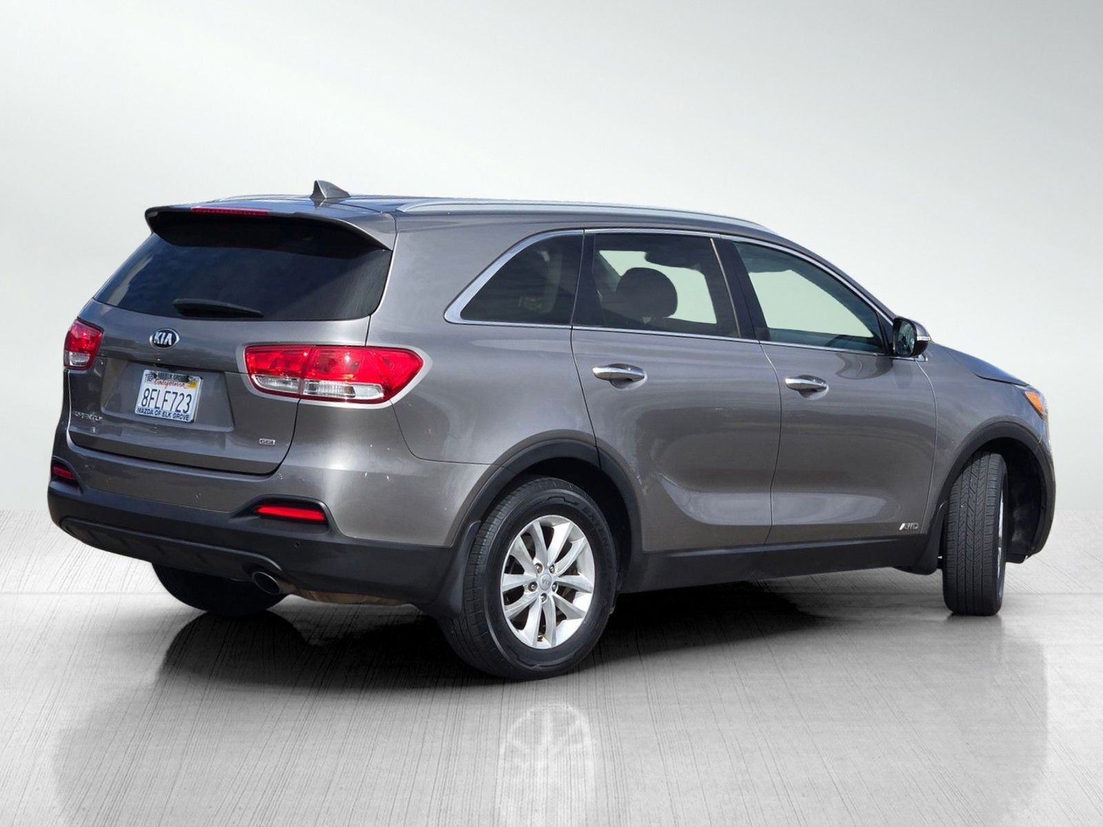2018 Kia Sorento LX photo 4