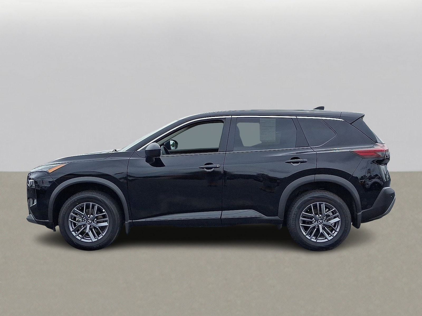 2023 Nissan Rogue S photo 6