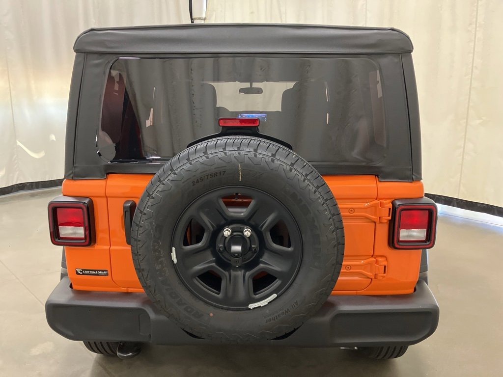 2025 Jeep Wrangler Sport photo 13