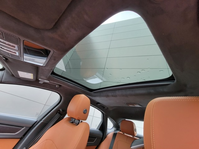 2024 Jaguar XF R-Dynamic SE photo 38