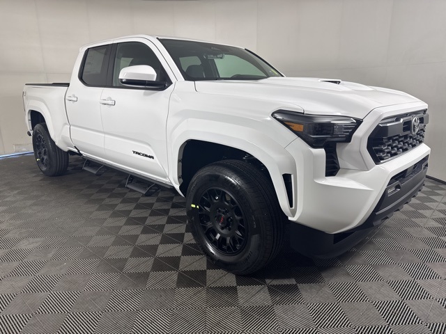 2025 Toyota Tacoma TRD Sport's photo