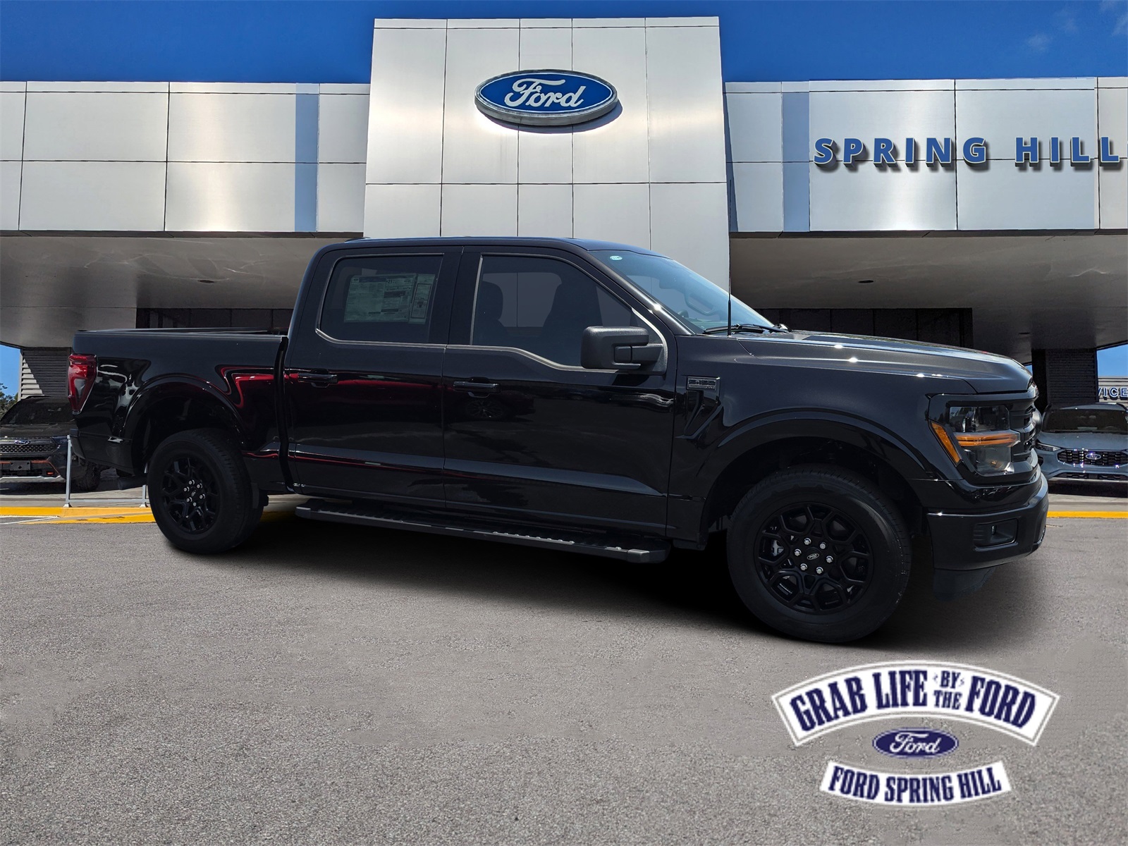 2025 Ford F-150 XLT's photo