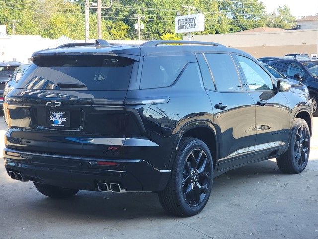 2025 Chevrolet Traverse RS photo 3