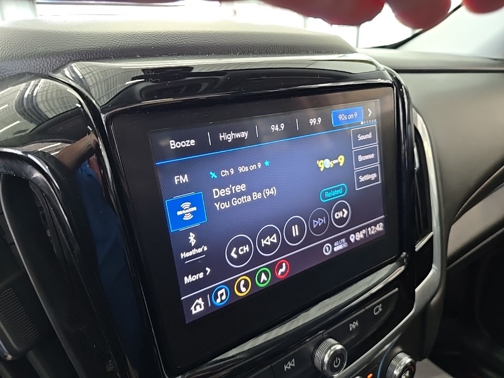 2021 Chevrolet Traverse RS photo 25