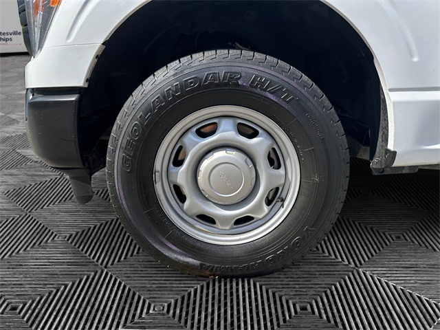 2022 Ford F-150 XL photo 10
