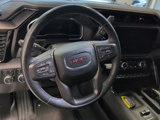 2024 Gmc Sierra HD AT4 photo 18